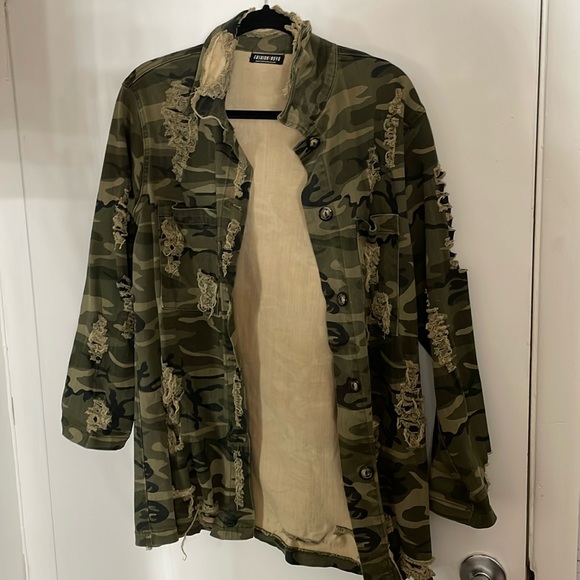 Camo Distressed Denim Jacket - Picture 1 of 5